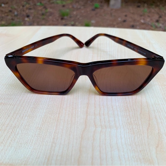 ALEXANDER MCQUEEN designer sunglasses Havana tortoiseshell frames NEW with case - Picture 2 of 7